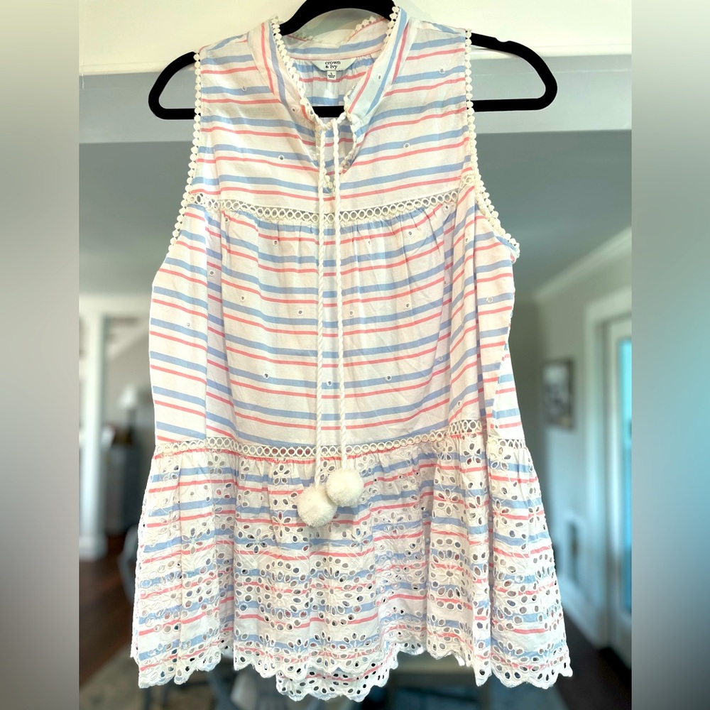 Crown & Ivy Sleeveless Blouse